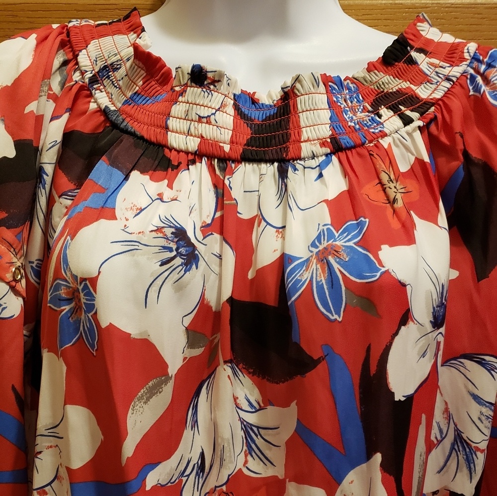 NWT Jennifer Lopez Off the Shoulder Blouse - XXL